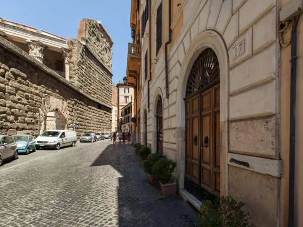 Residenza Maritti Deco Style Hotel Rome 2*,